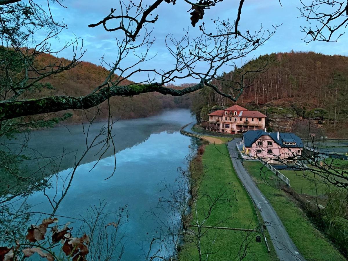 Penzion A Kemp Harasov Vysoka  Exterior foto